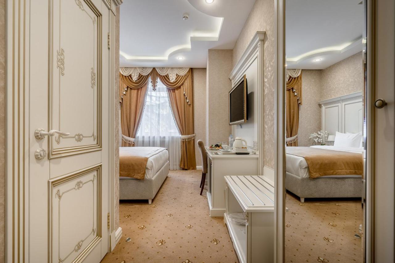 Imperial Palace Hotel Minsk Eksteriør bilde