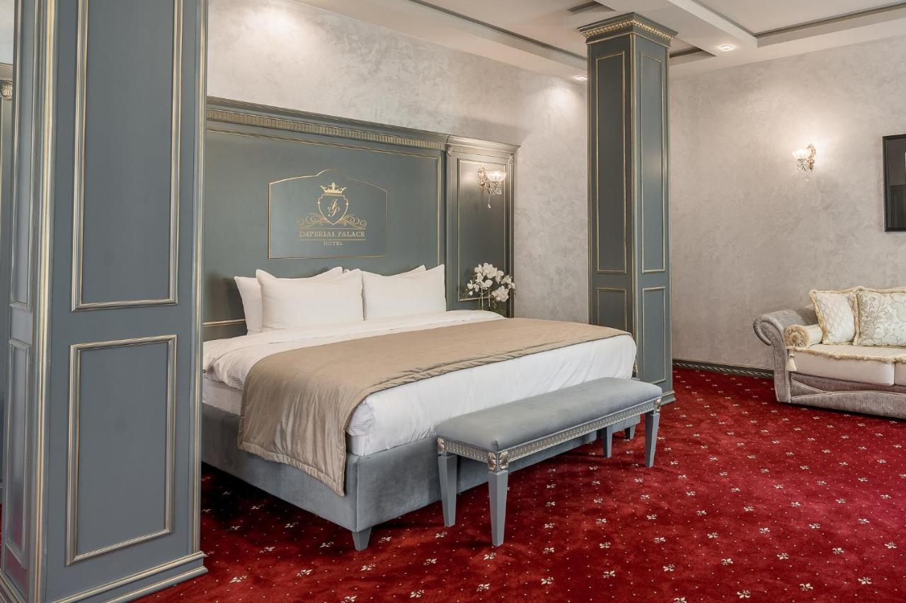 Imperial Palace Hotel Minsk Eksteriør bilde