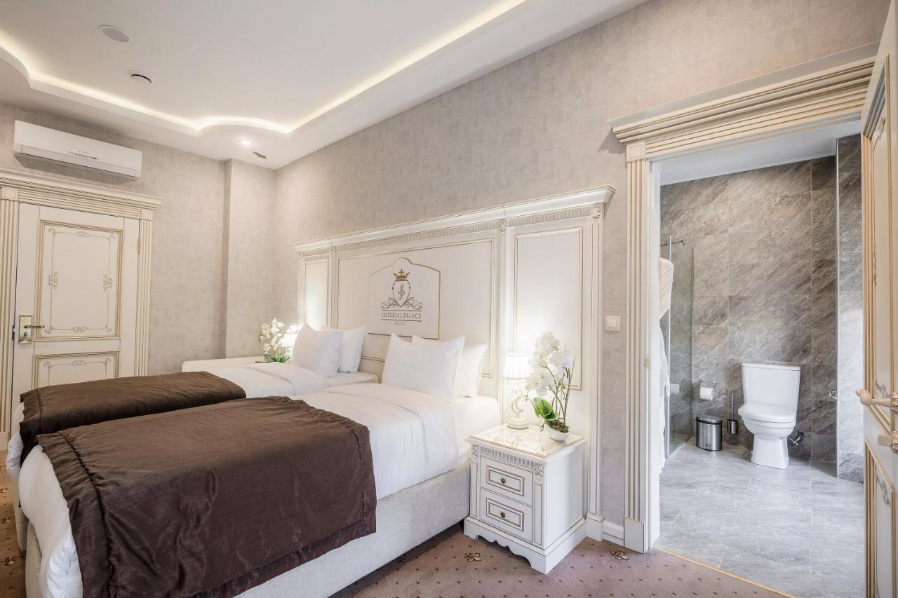 Imperial Palace Hotel Minsk Eksteriør bilde