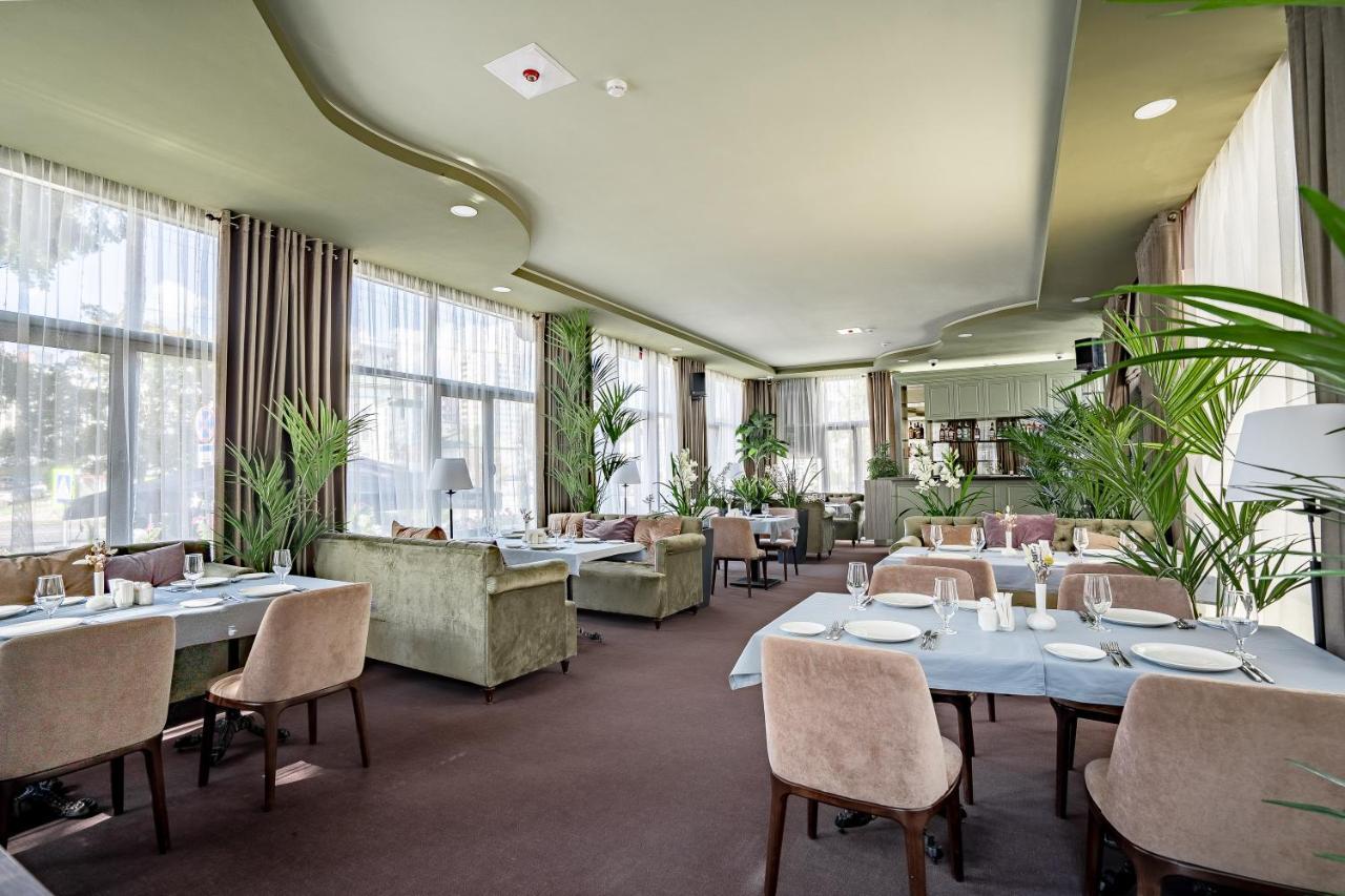 Imperial Palace Hotel Minsk Eksteriør bilde