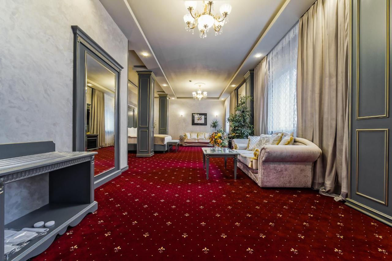 Imperial Palace Hotel Minsk Eksteriør bilde