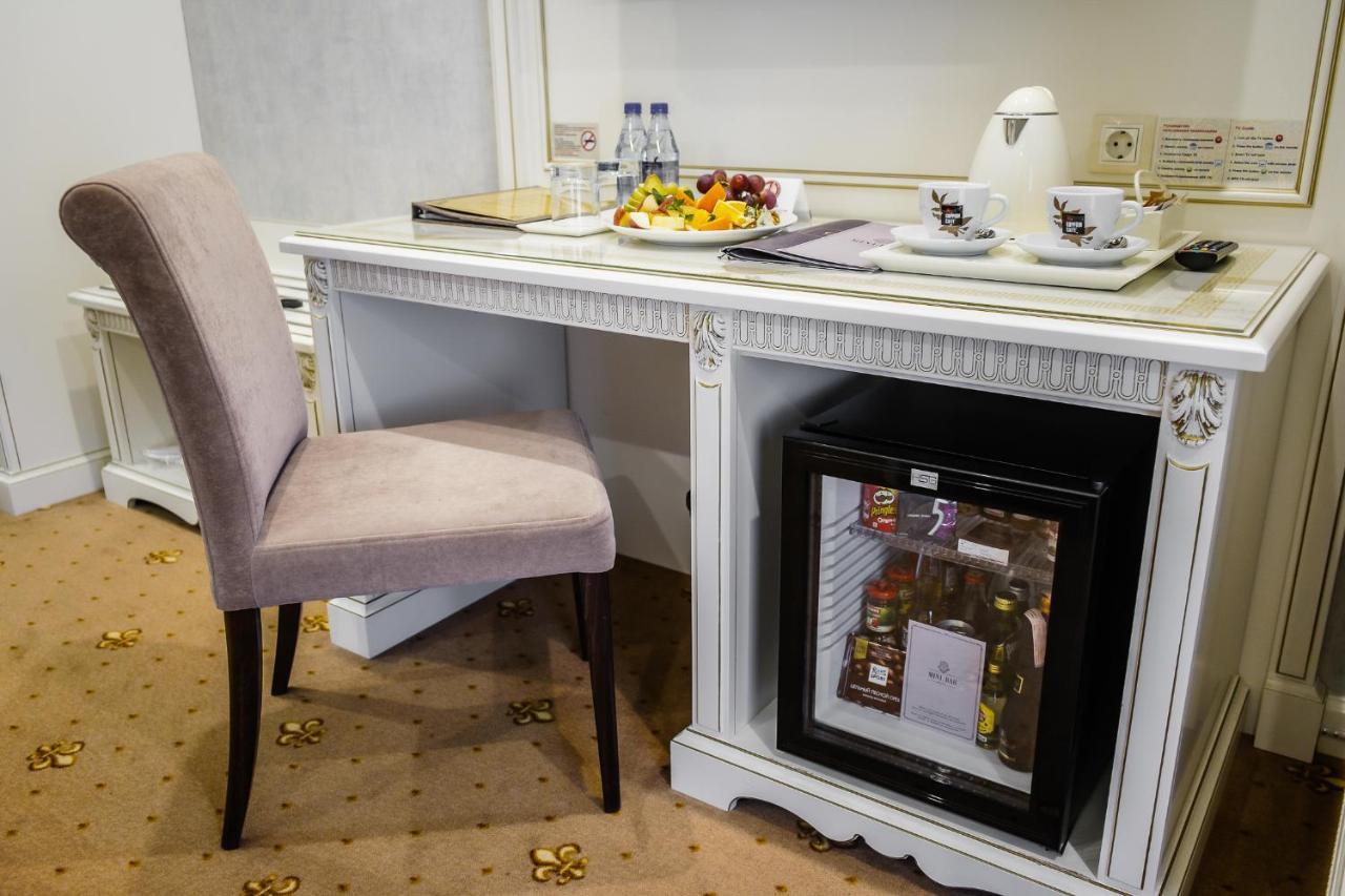 Imperial Palace Hotel Minsk Eksteriør bilde